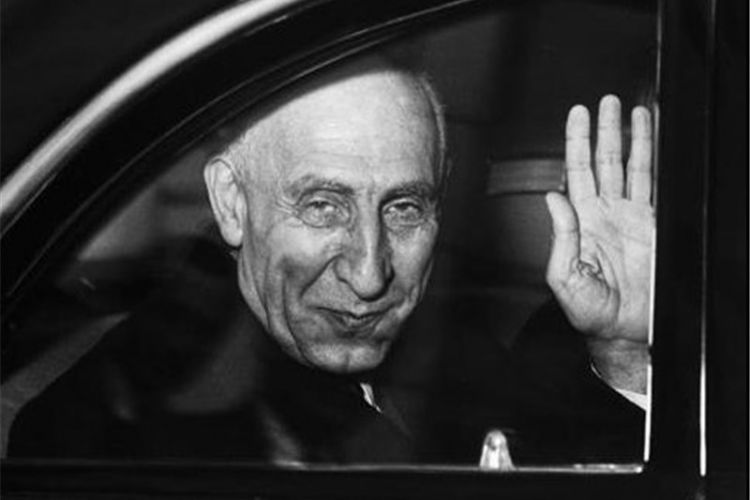 چرا هیچ خیابانی در تهران به نام مصدق نیست؟